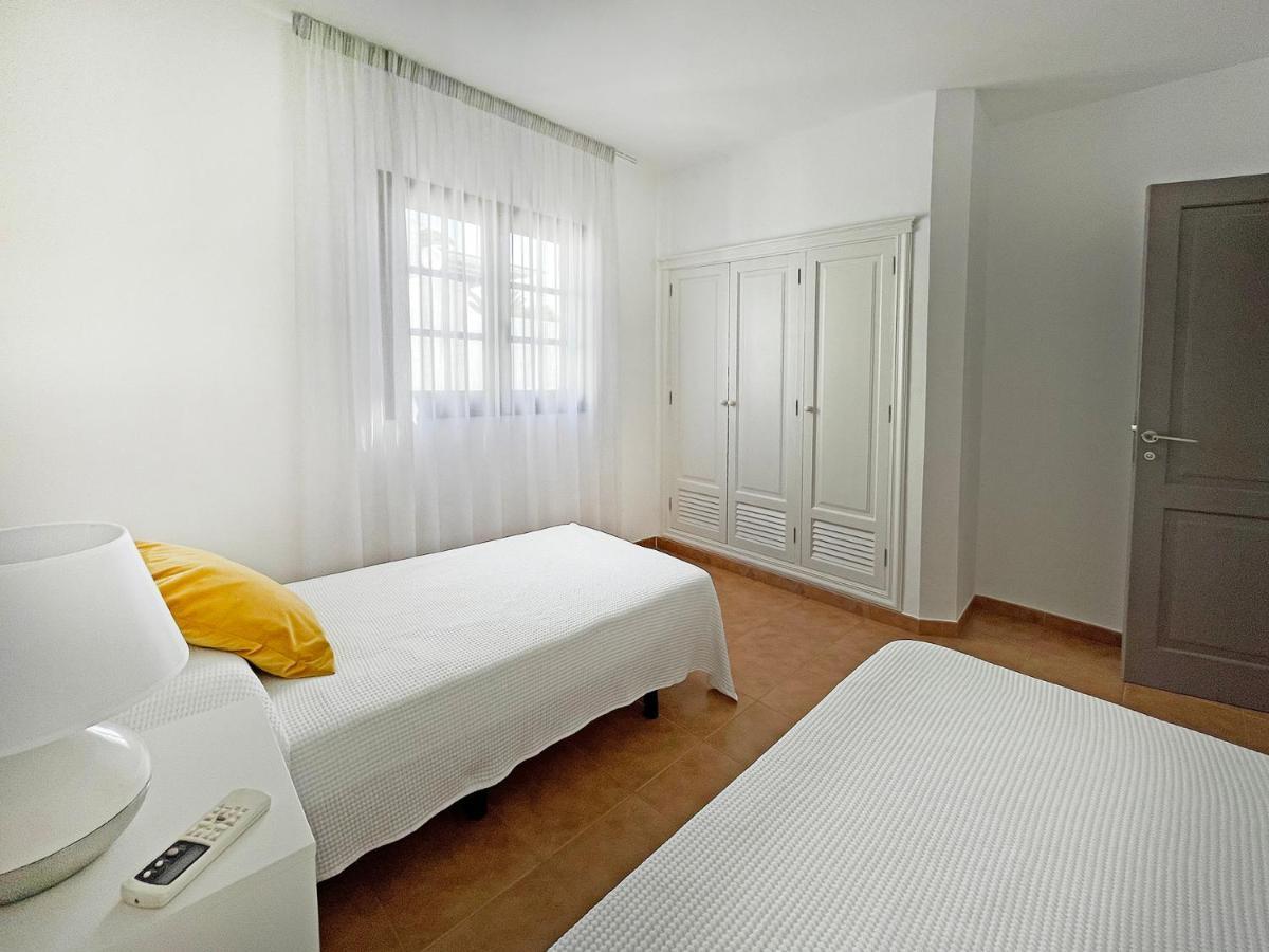 Villa Charlotte Tías Kültér fotó